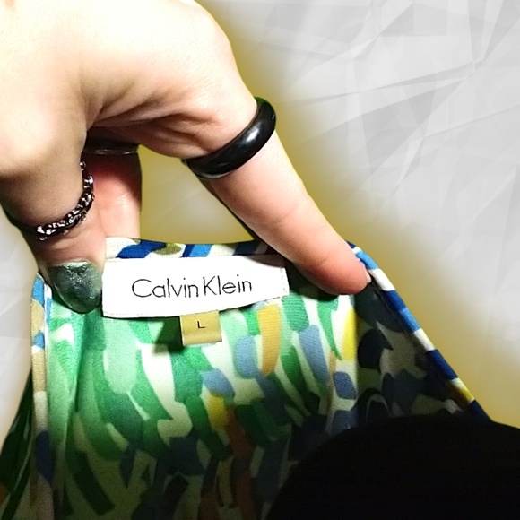 Vintage Calvin Klein Blouse - Picture 6 of 6